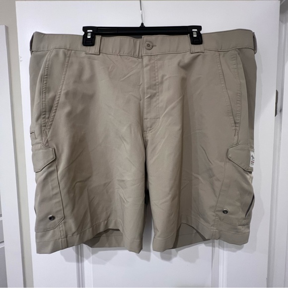 Bimini Bay Outfitters Men's Tan Cargo Shorts - Picture 1 of 6